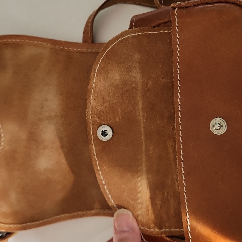 Genuine leather crossbody bag - Picture 10 of 14